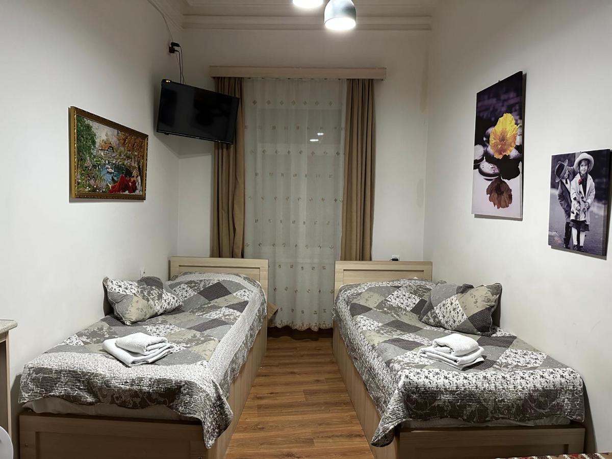 Leselidze Guest House Tbilisi Eksteriør bilde