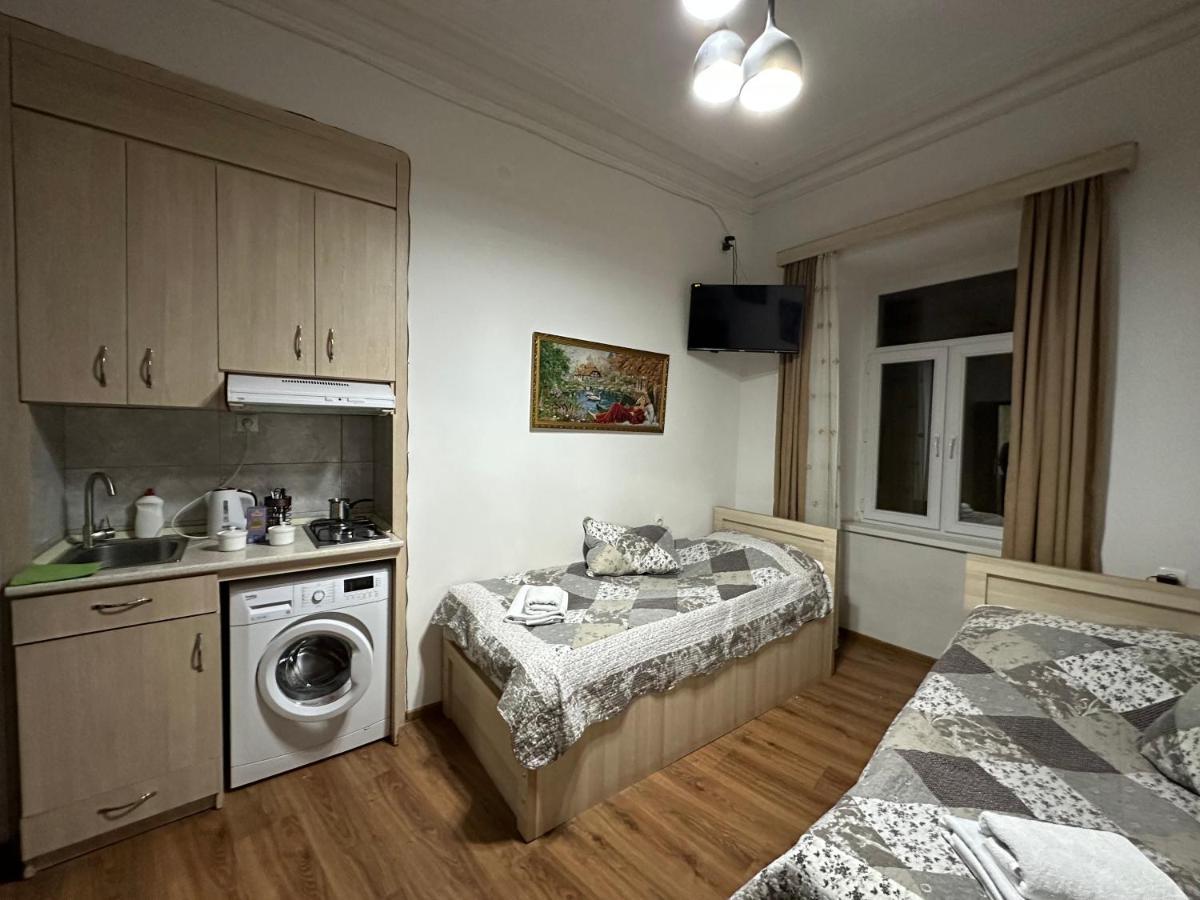 Leselidze Guest House Tbilisi Eksteriør bilde